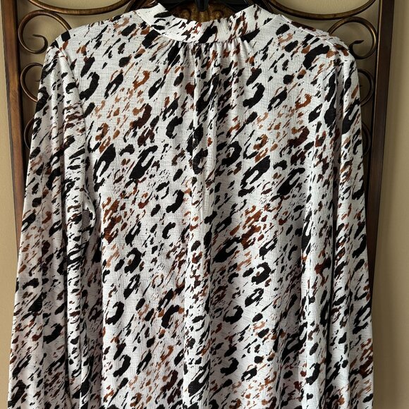Jennifer Lopez Long Sleeve Back or Front Tie Blouse - Picture 1 of 4